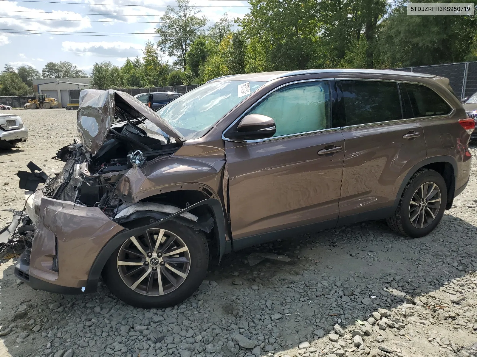 2019 Toyota Highlander Se VIN: 5TDJZRFH3KS950719 Lot: 68233184