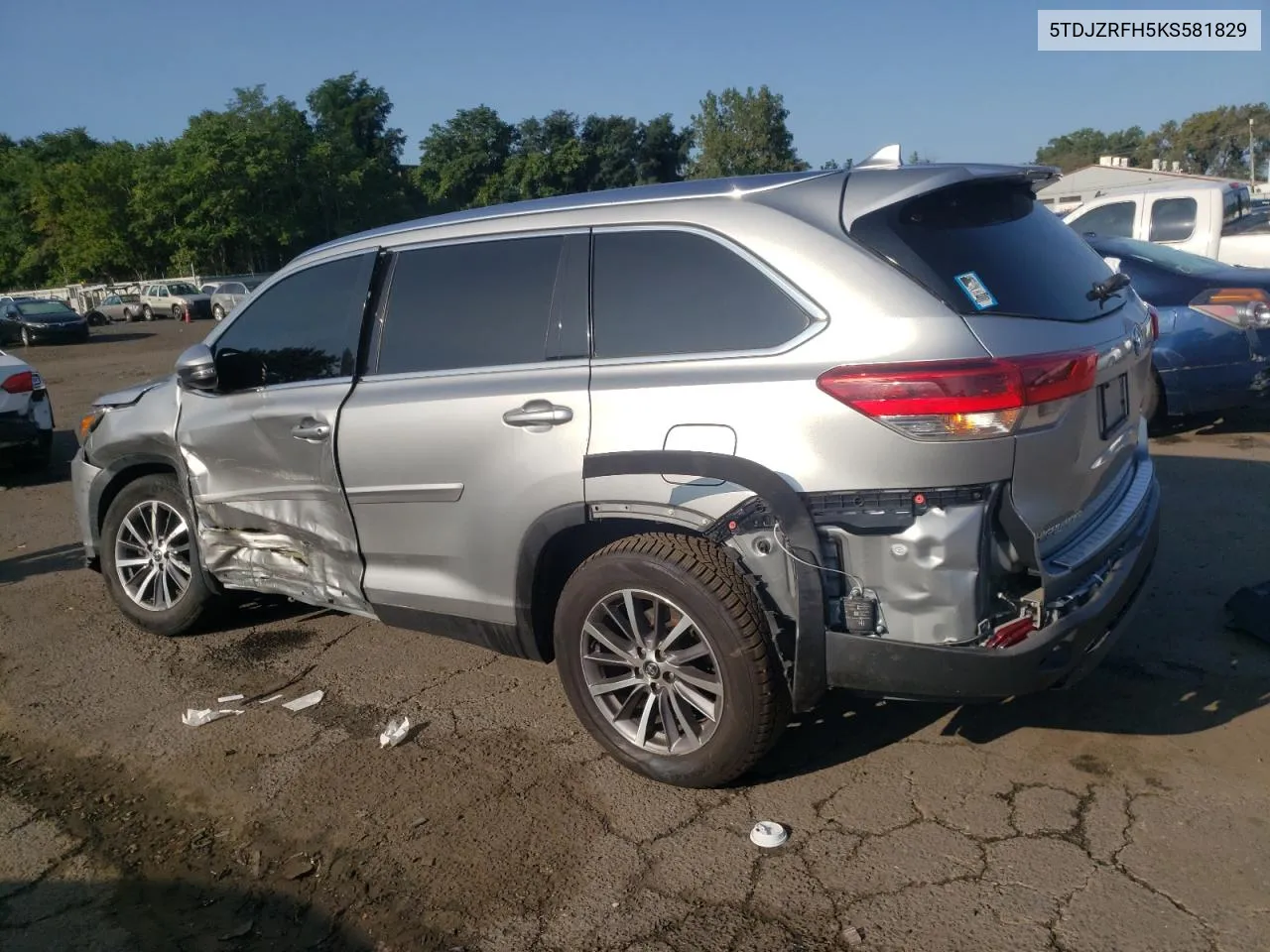 2019 Toyota Highlander Se VIN: 5TDJZRFH5KS581829 Lot: 68419934