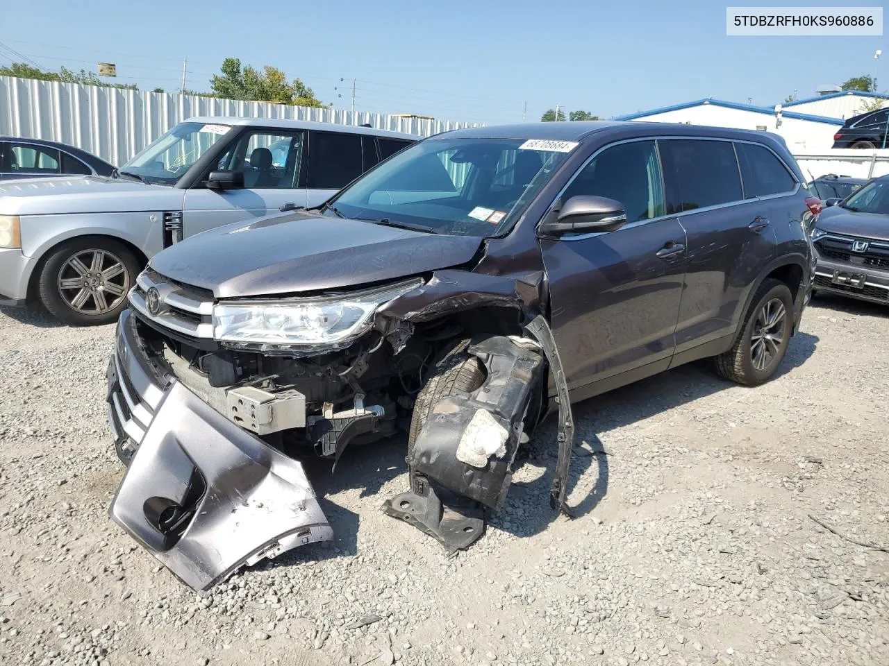 2019 Toyota Highlander Le VIN: 5TDBZRFH0KS960886 Lot: 68708684