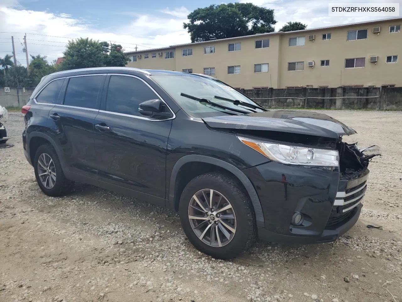 2019 Toyota Highlander Se VIN: 5TDKZRFHXKS564058 Lot: 69761084