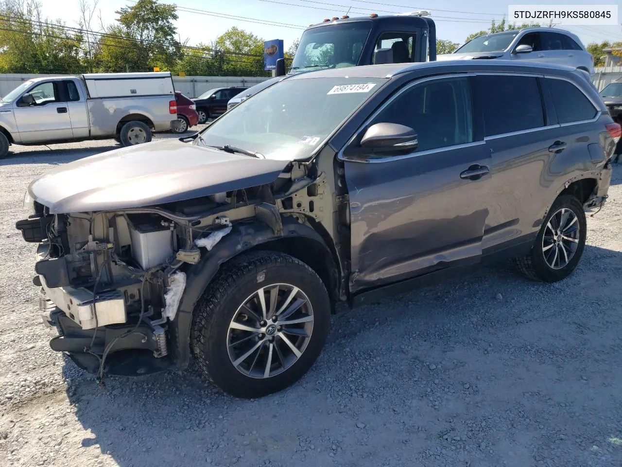 5TDJZRFH9KS580845 2019 Toyota Highlander Se