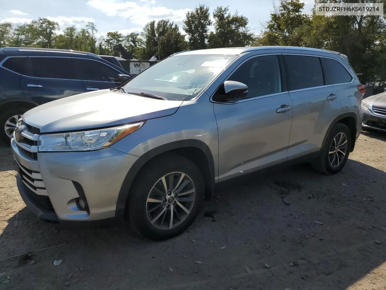 2019 Toyota Highlander Se VIN: 5TDJZRFH6KS619214 Lot: 70373904