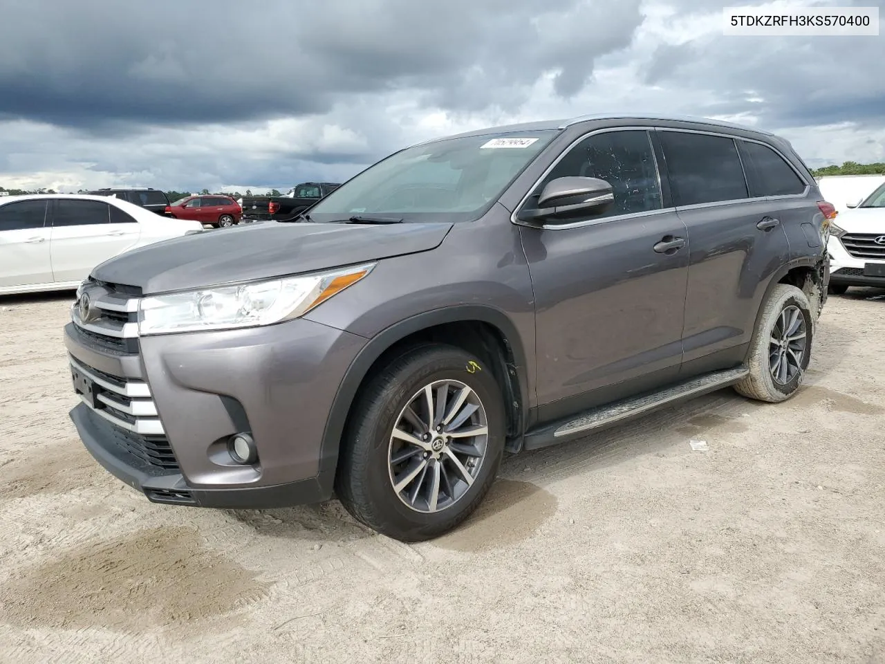 2019 Toyota Highlander Se VIN: 5TDKZRFH3KS570400 Lot: 70529954