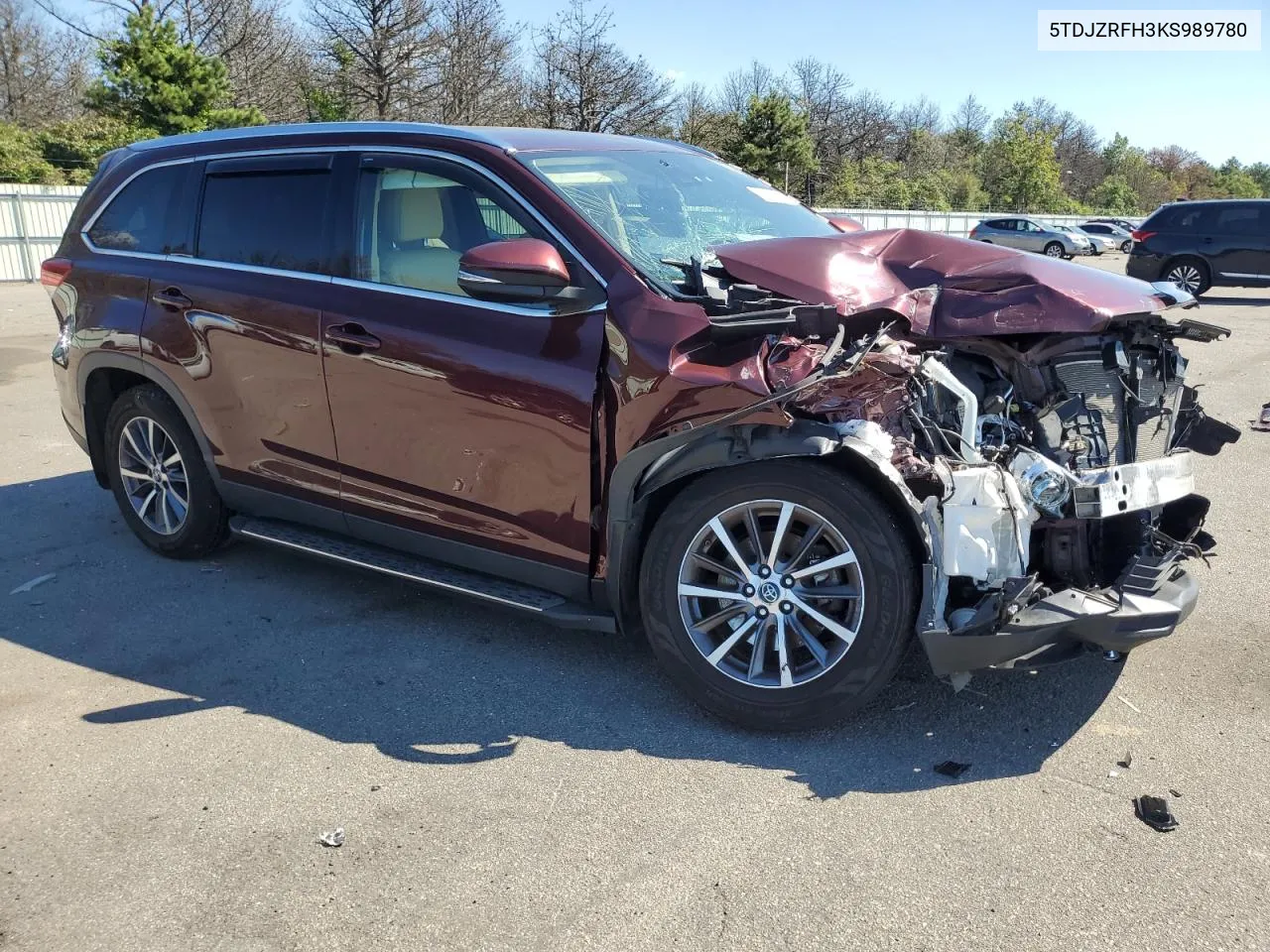 2019 Toyota Highlander Se VIN: 5TDJZRFH3KS989780 Lot: 70810194