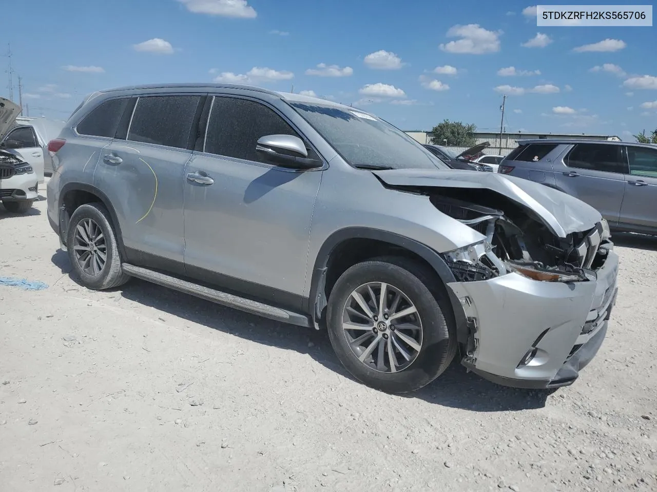 5TDKZRFH2KS565706 2019 Toyota Highlander Se