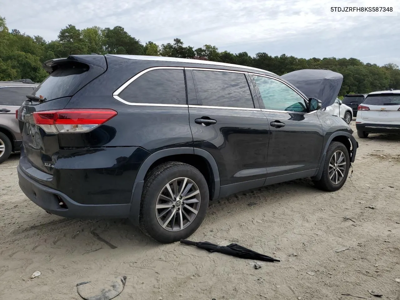 2019 Toyota Highlander Se VIN: 5TDJZRFH8KS587348 Lot: 72618324