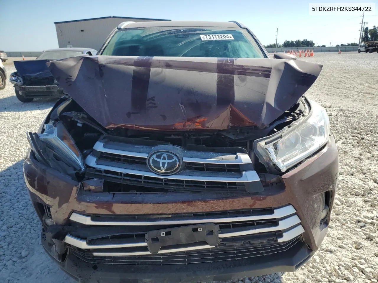 5TDKZRFH2KS344722 2019 Toyota Highlander Se