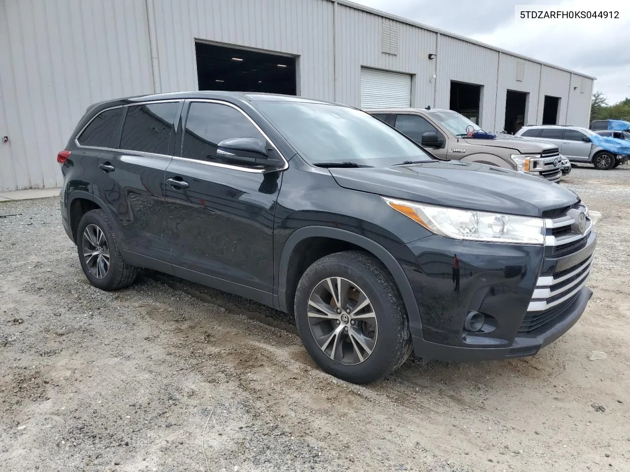 2019 Toyota Highlander Le VIN: 5TDZARFH0KS044912 Lot: 73325544