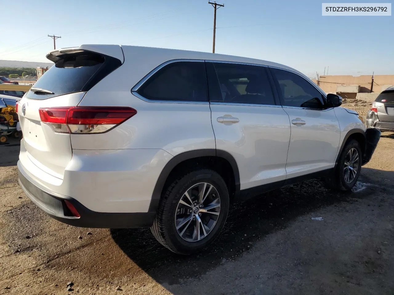 2019 Toyota Highlander Le VIN: 5TDZZRFH3KS296792 Lot: 74021304