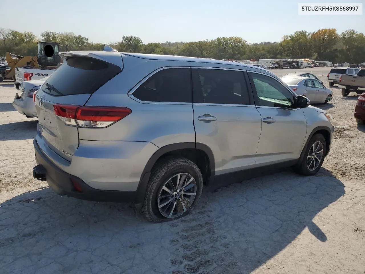 2019 Toyota Highlander Se VIN: 5TDJZRFH5KS568997 Lot: 75298864