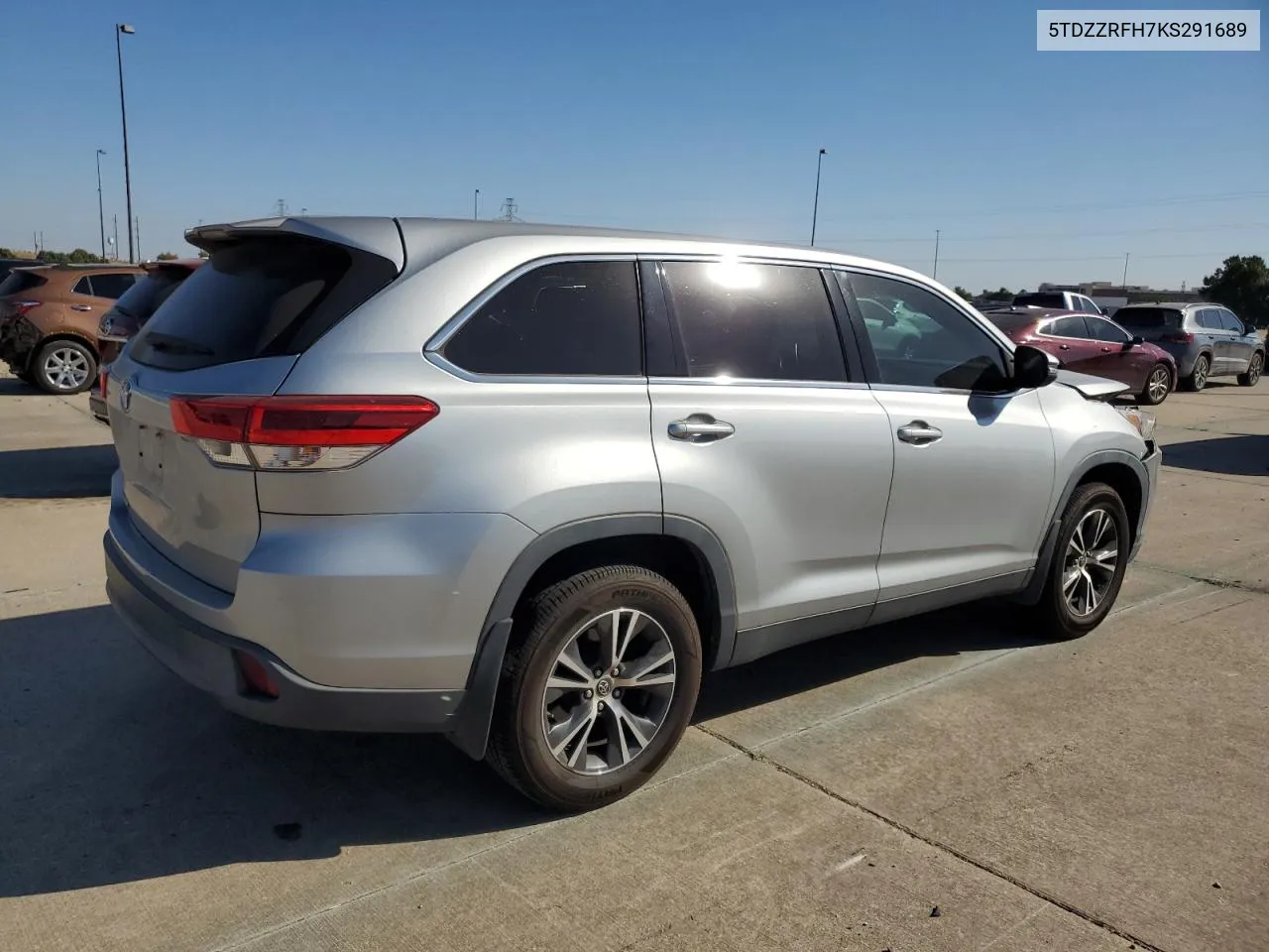 2019 Toyota Highlander Le VIN: 5TDZZRFH7KS291689 Lot: 75558994