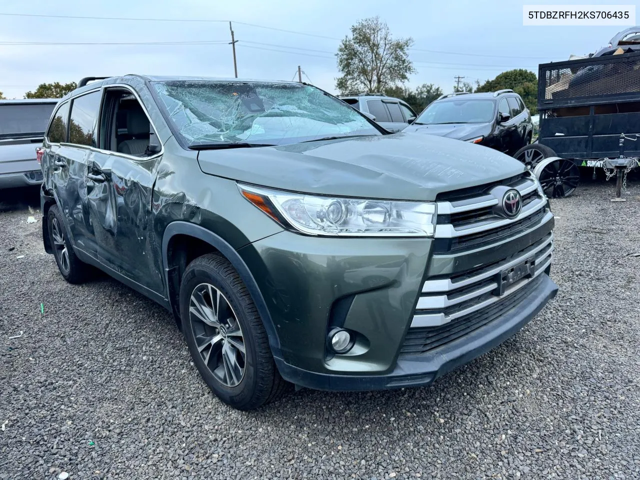 2019 Toyota Highlander Le VIN: 5TDBZRFH2KS706435 Lot: 75963424