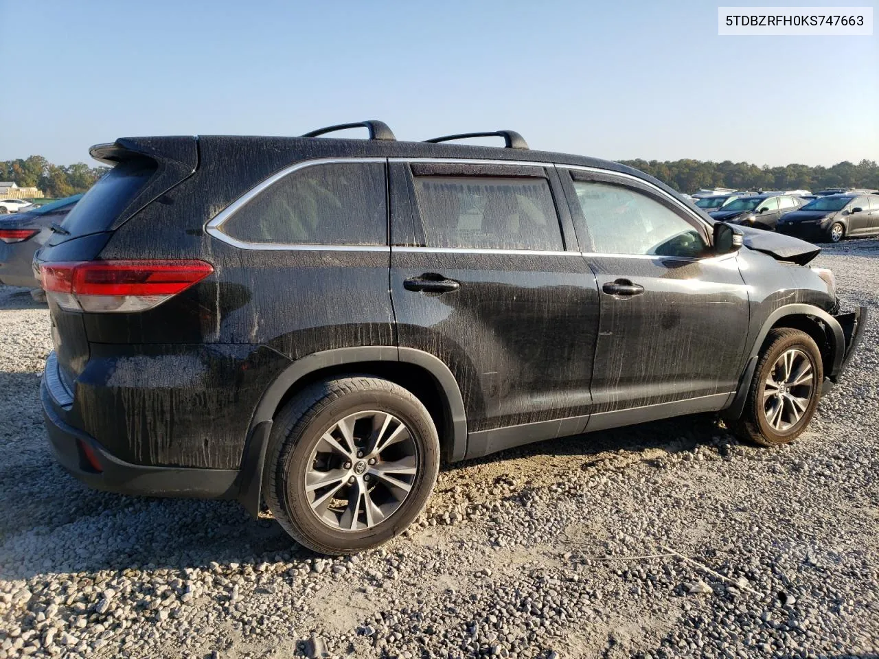 2019 Toyota Highlander Le VIN: 5TDBZRFH0KS747663 Lot: 77422204