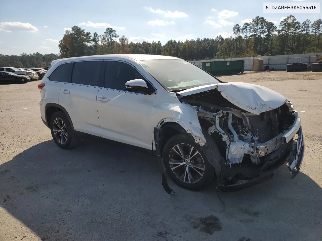 2019 Toyota Highlander Le VIN: 5TDZARFH3KS055516 Lot: 77583474