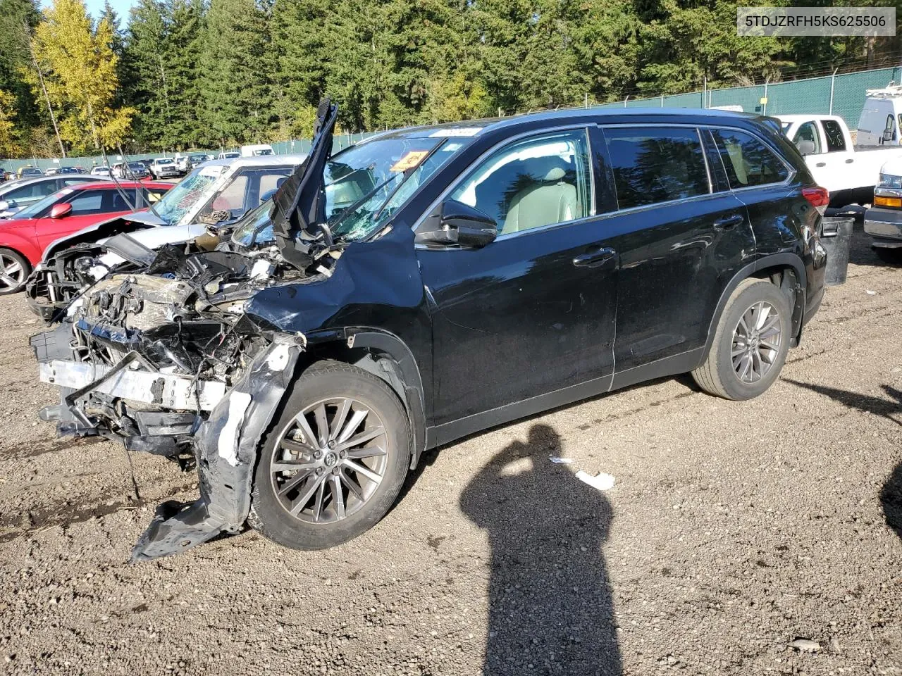 2019 Toyota Highlander Se VIN: 5TDJZRFH5KS625506 Lot: 77620444