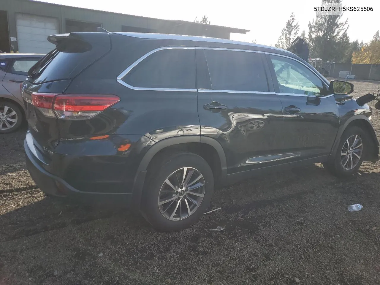 2019 Toyota Highlander Se VIN: 5TDJZRFH5KS625506 Lot: 77620444