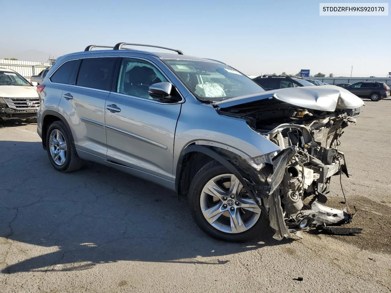 5TDDZRFH9KS920170 2019 Toyota Highlander Limited