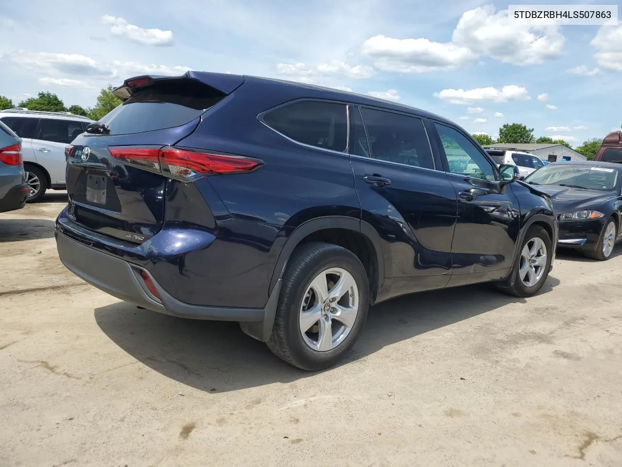 2020 Toyota Highlander L VIN: 5TDBZRBH4LS507863 Lot: 61300224