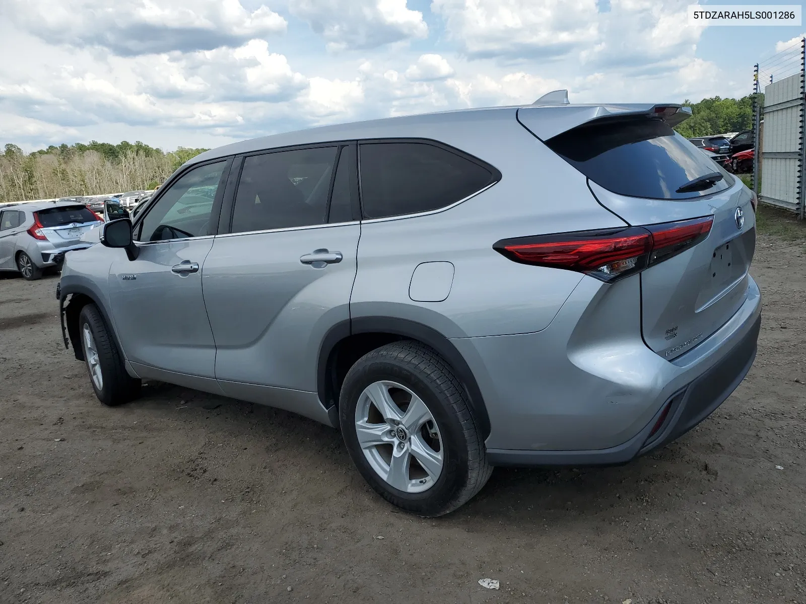 2020 Toyota Highlander Hybrid Le VIN: 5TDZARAH5LS001286 Lot: 62626824