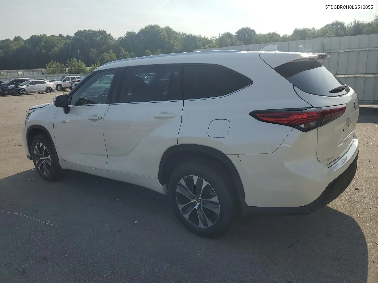 2020 Toyota Highlander Hybrid Xle VIN: 5TDGBRCH8LS510855 Lot: 63836724