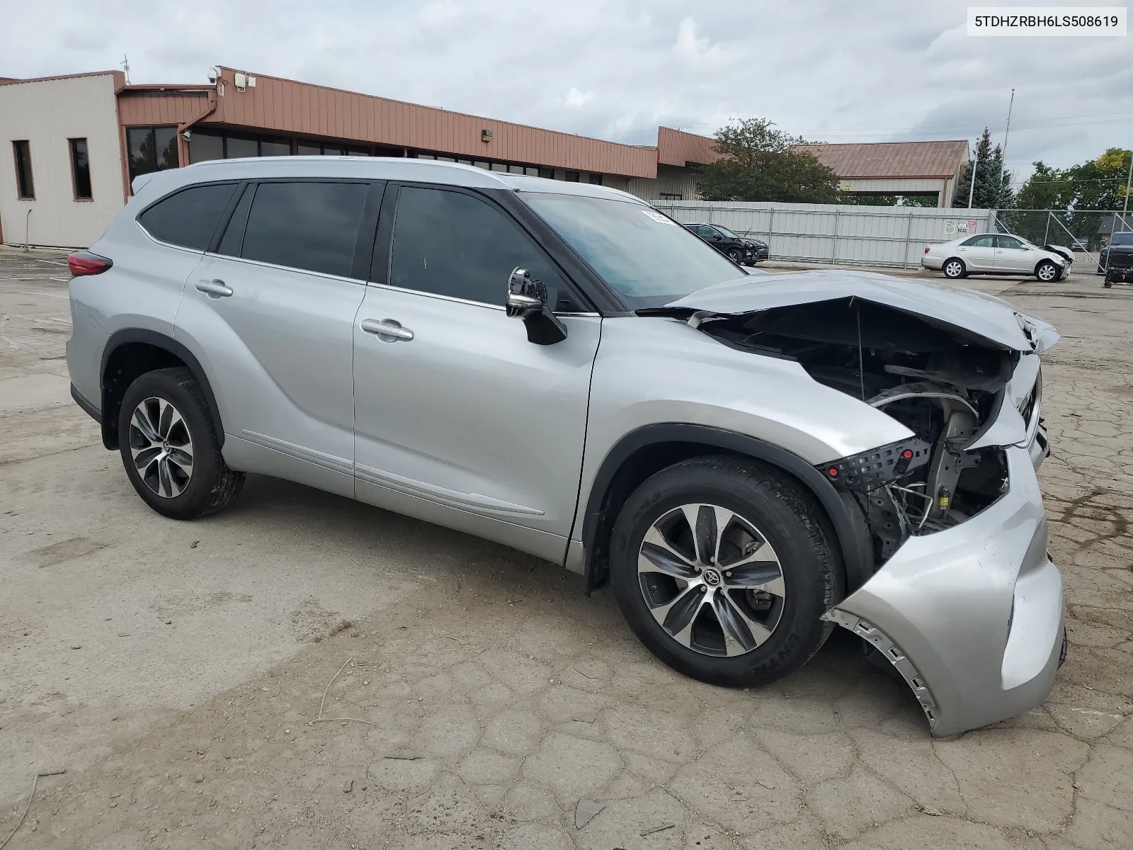 2020 Toyota Highlander Xle VIN: 5TDHZRBH6LS508619 Lot: 65653014