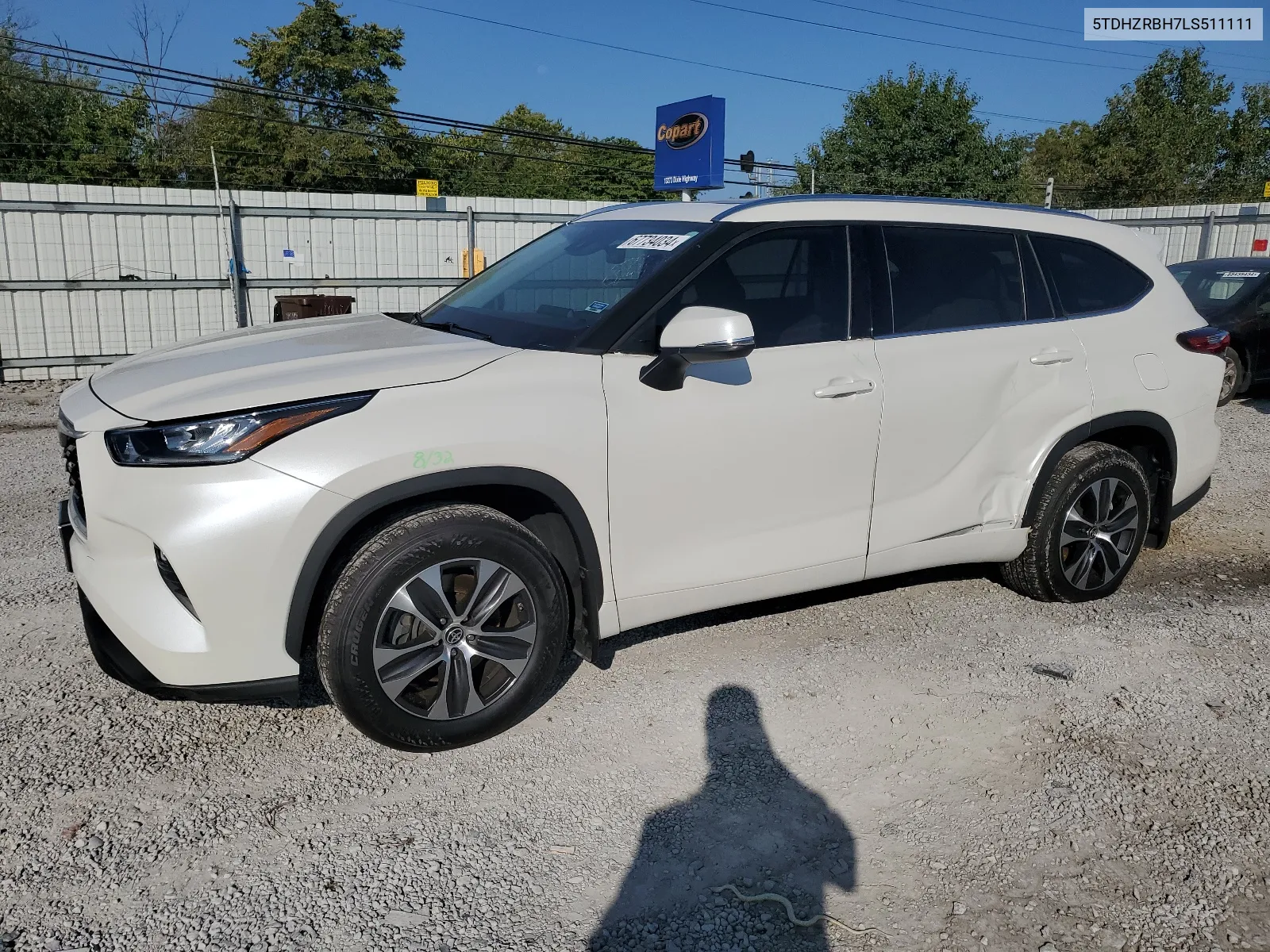 2020 Toyota Highlander Xle VIN: 5TDHZRBH7LS511111 Lot: 67734034