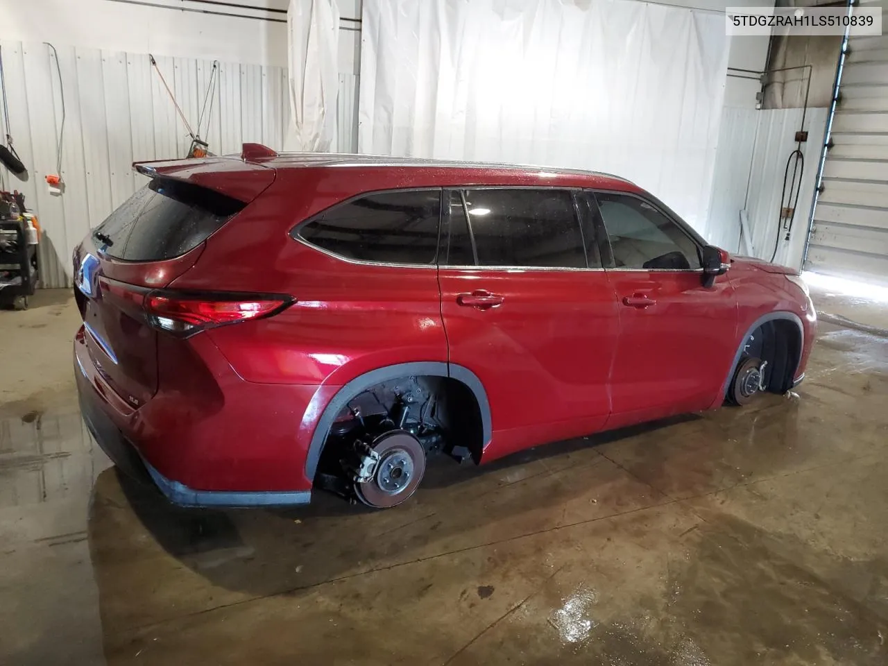 2020 Toyota Highlander Xle VIN: 5TDGZRAH1LS510839 Lot: 68930804