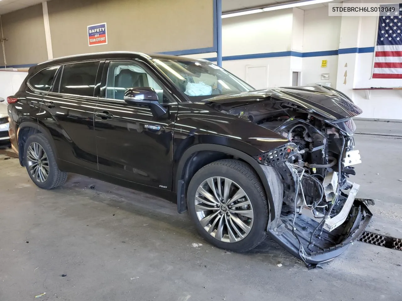 5TDEBRCH6LS013049 2020 Toyota Highlander Hybrid Platinum