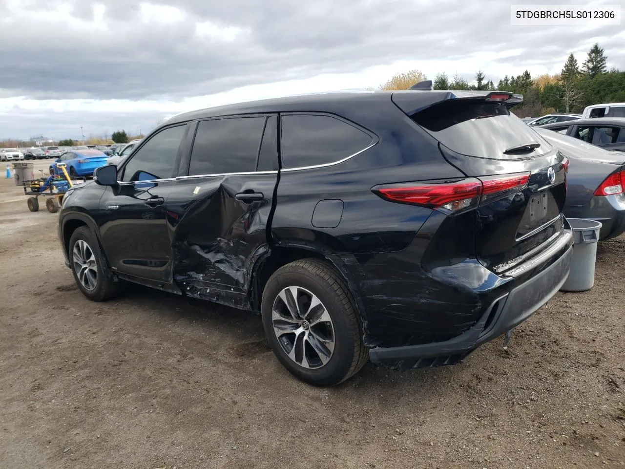 2020 Toyota Highlander Hybrid Xle VIN: 5TDGBRCH5LS012306 Lot: 77562914