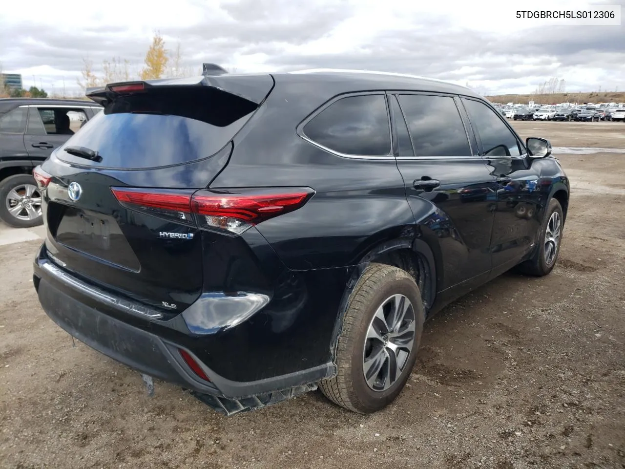 2020 Toyota Highlander Hybrid Xle VIN: 5TDGBRCH5LS012306 Lot: 77562914