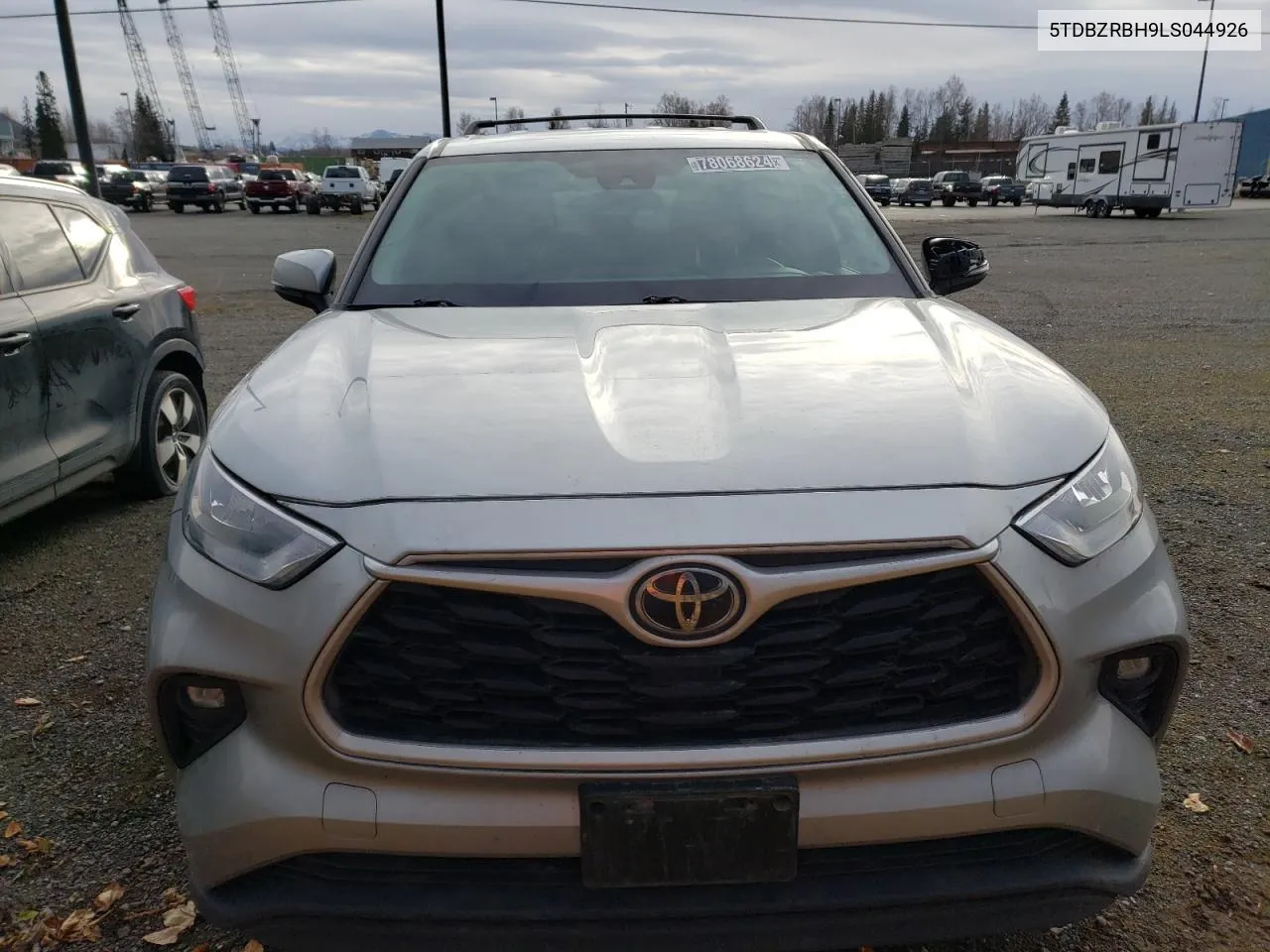 5TDBZRBH9LS044926 2020 Toyota Highlander L