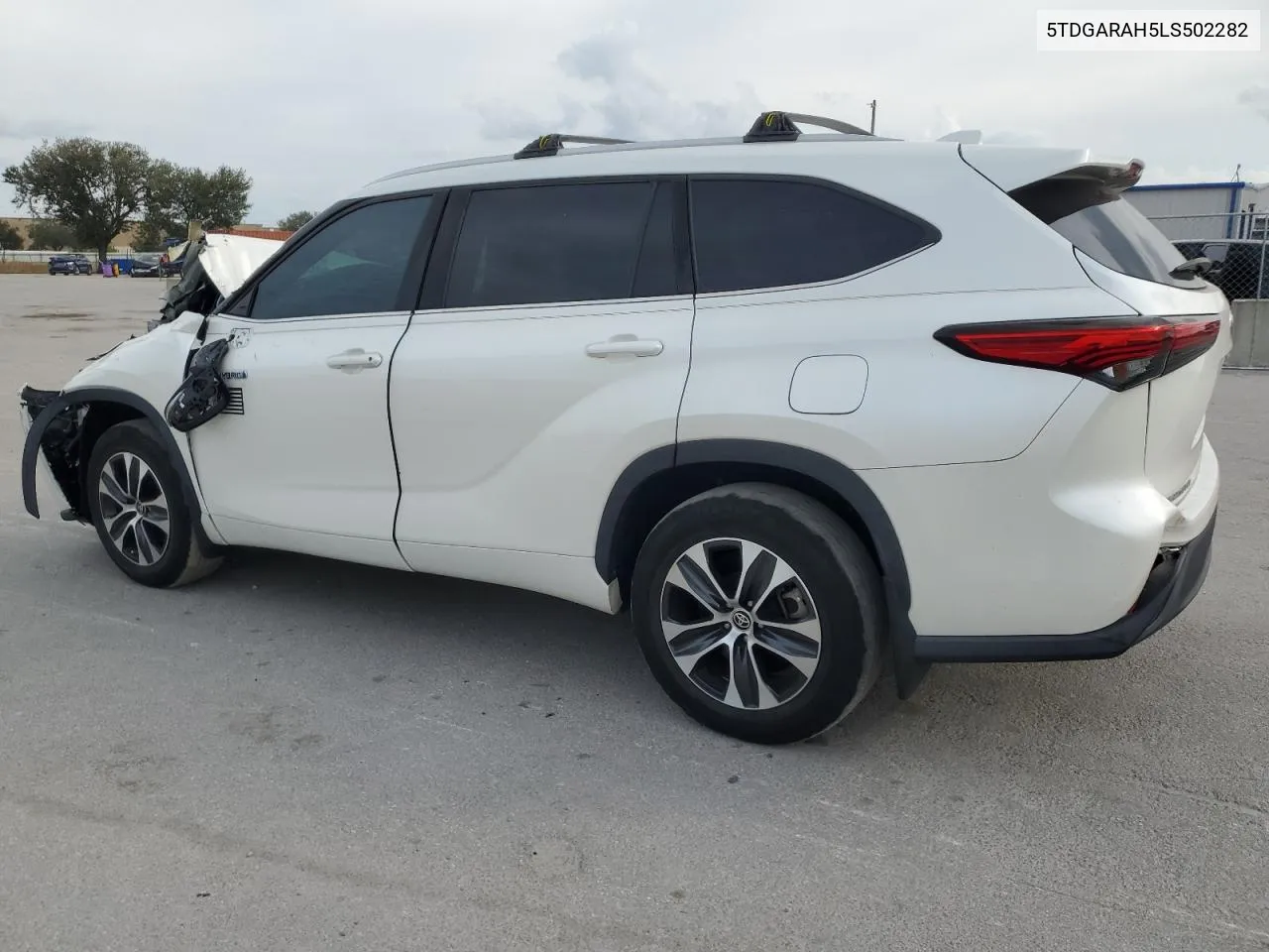 2020 Toyota Highlander Hybrid Xle VIN: 5TDGARAH5LS502282 Lot: 78261454