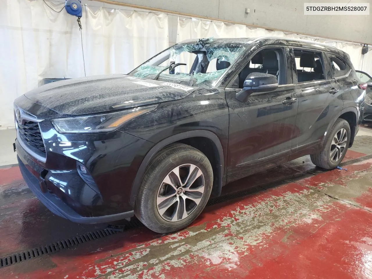 2021 Toyota Highlander Xle VIN: 5TDGZRBH2MS528007 Lot: 55358184