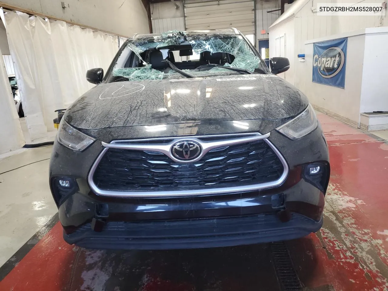 2021 Toyota Highlander Xle VIN: 5TDGZRBH2MS528007 Lot: 55358184