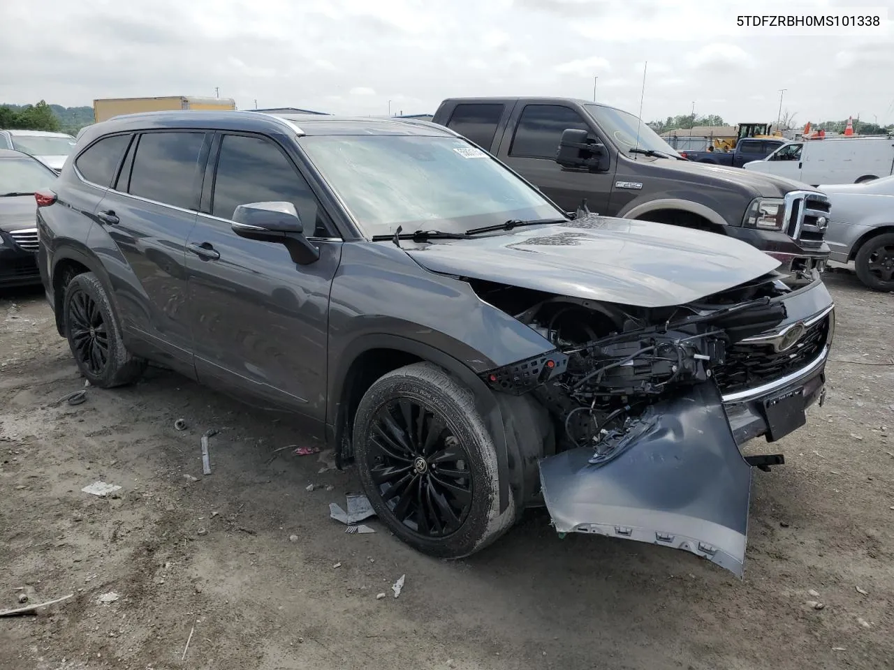 5TDFZRBH0MS101338 2021 Toyota Highlander Platinum