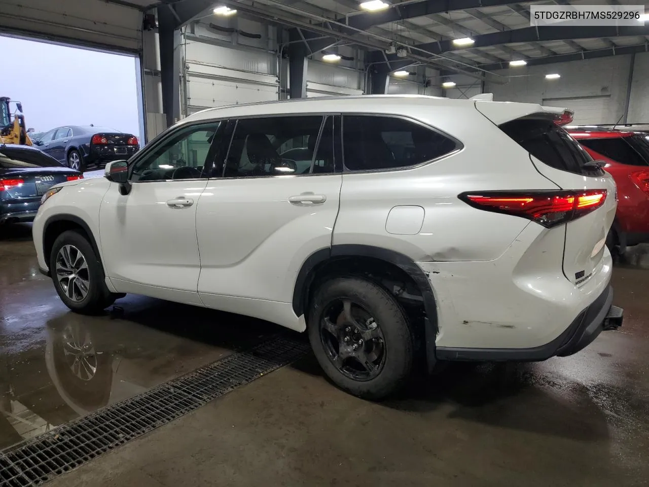 2021 Toyota Highlander Xle VIN: 5TDGZRBH7MS529296 Lot: 59968144