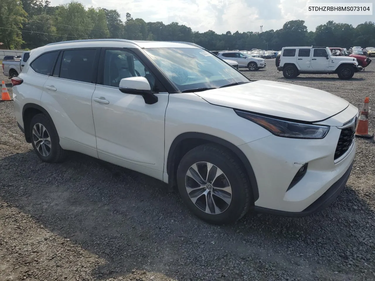 2021 Toyota Highlander Xle VIN: 5TDHZRBH8MS073104 Lot: 63263704