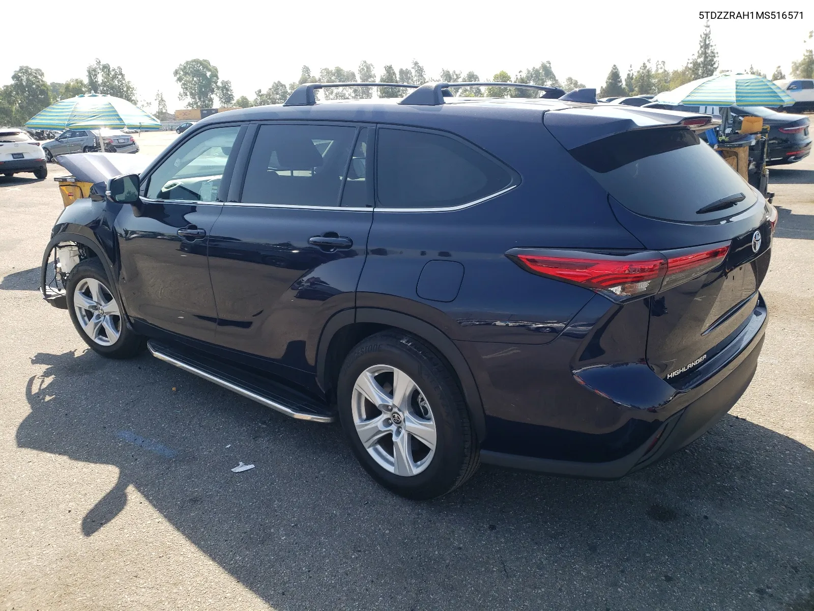 2021 Toyota Highlander L VIN: 5TDZZRAH1MS516571 Lot: 63860654