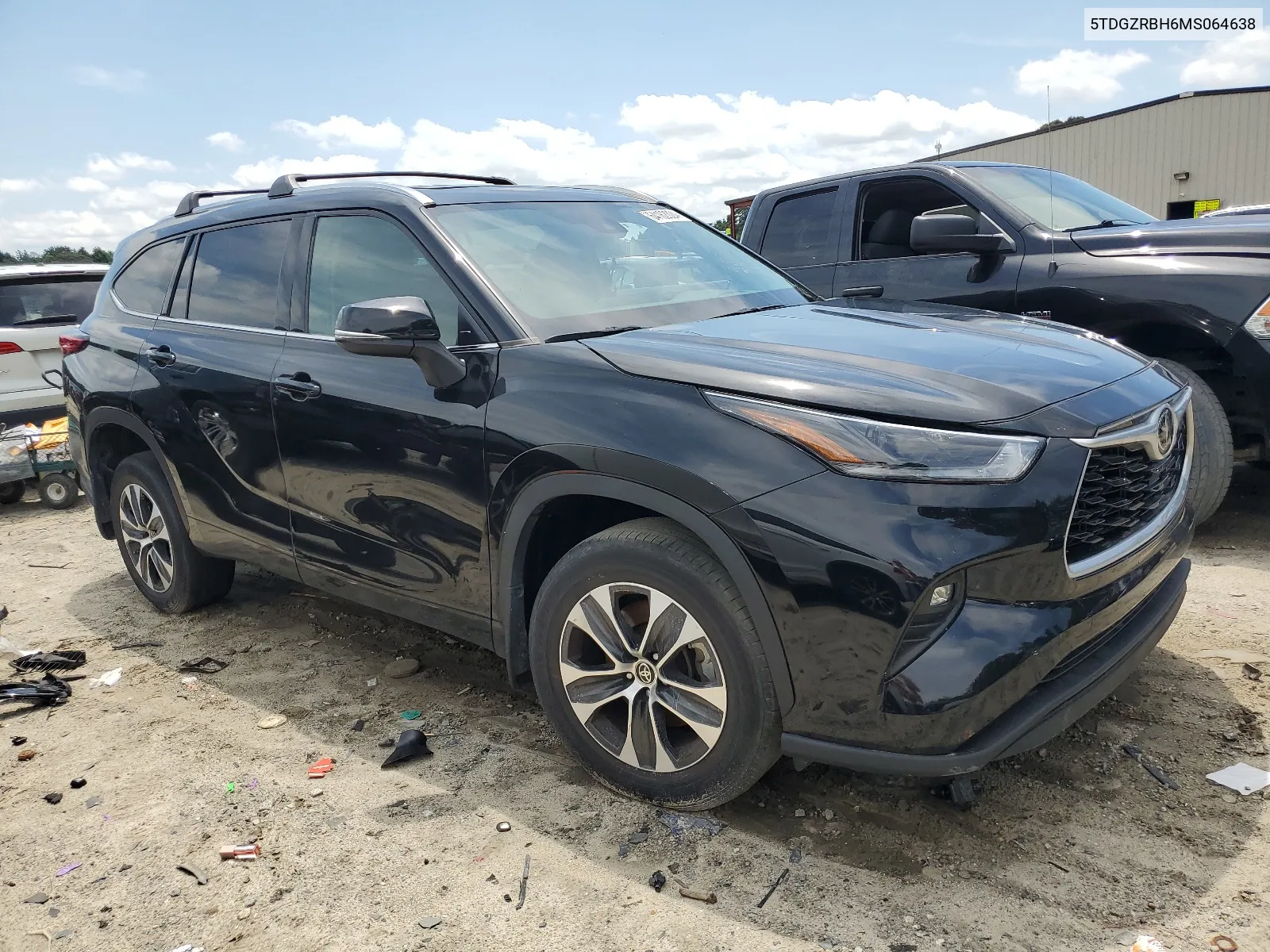 2021 Toyota Highlander Xle VIN: 5TDGZRBH6MS064638 Lot: 64162024