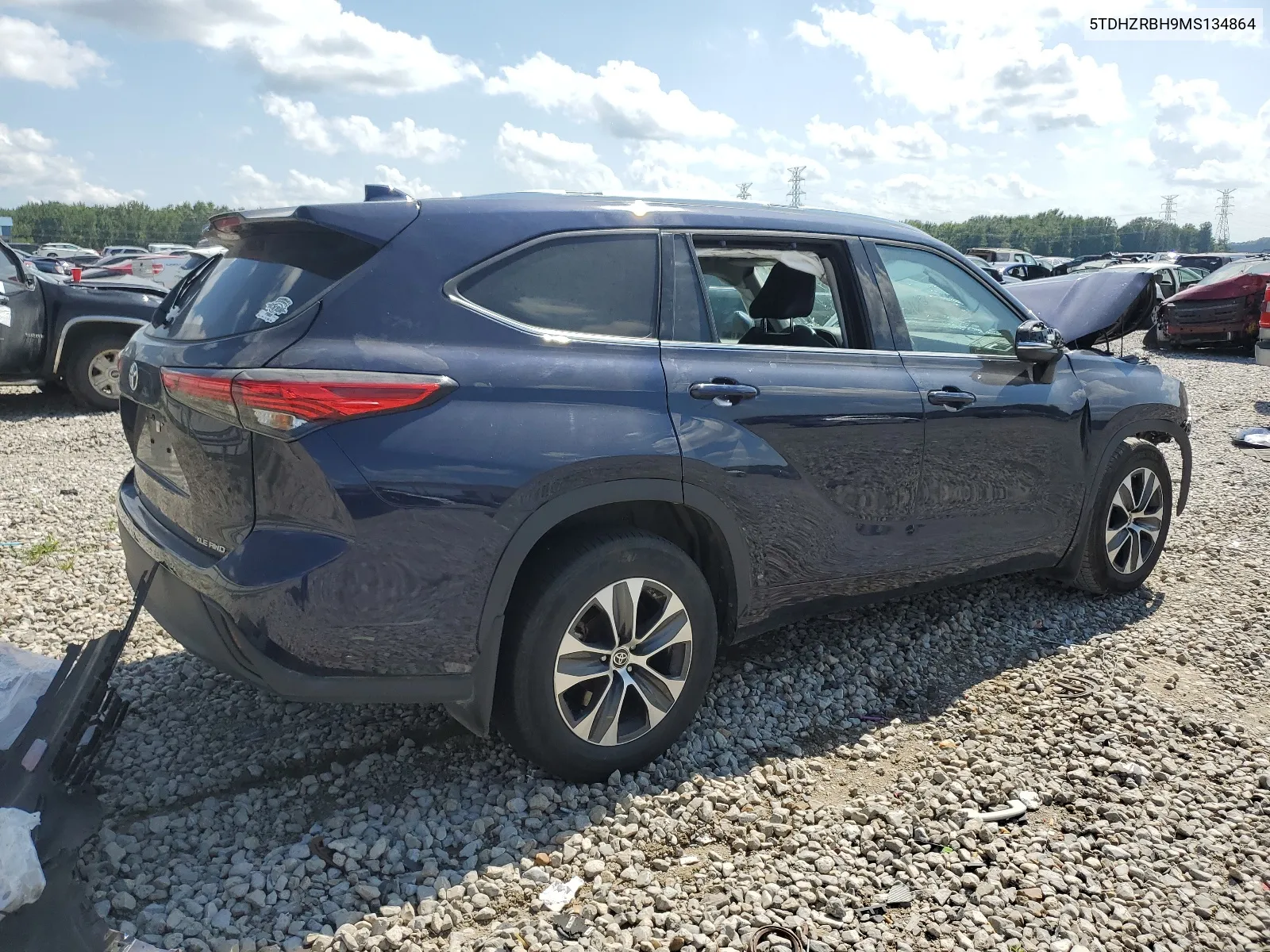 2021 Toyota Highlander Xle VIN: 5TDHZRBH9MS134864 Lot: 65280084