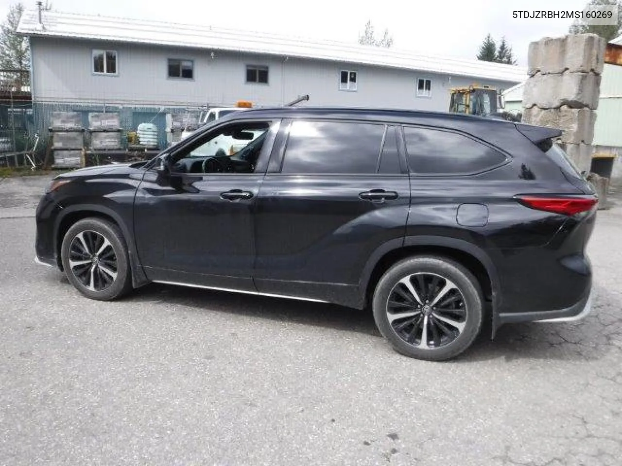 5TDJZRBH2MS160269 2021 Toyota Highlander Xse