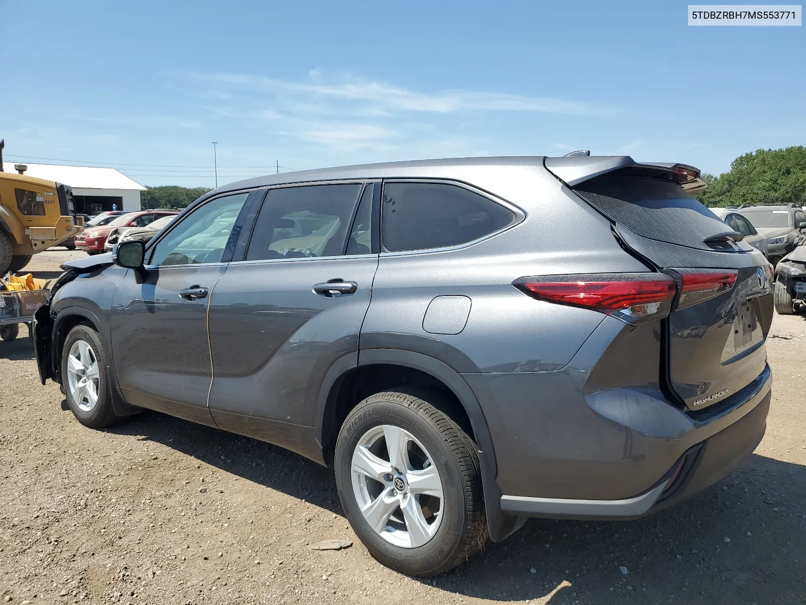 5TDBZRBH7MS553771 2021 Toyota Highlander L