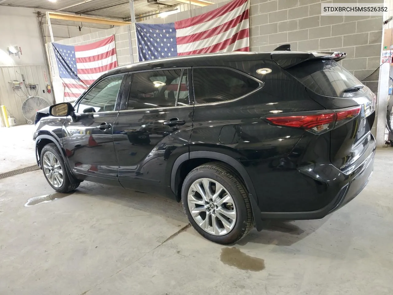 2021 Toyota Highlander Hybrid Limited VIN: 5TDXBRCH5MS526352 Lot: 68559464