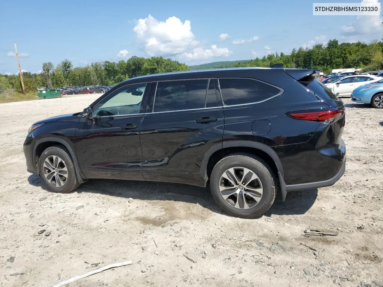 2021 Toyota Highlander Xle VIN: 5TDHZRBH5MS123330 Lot: 69036604