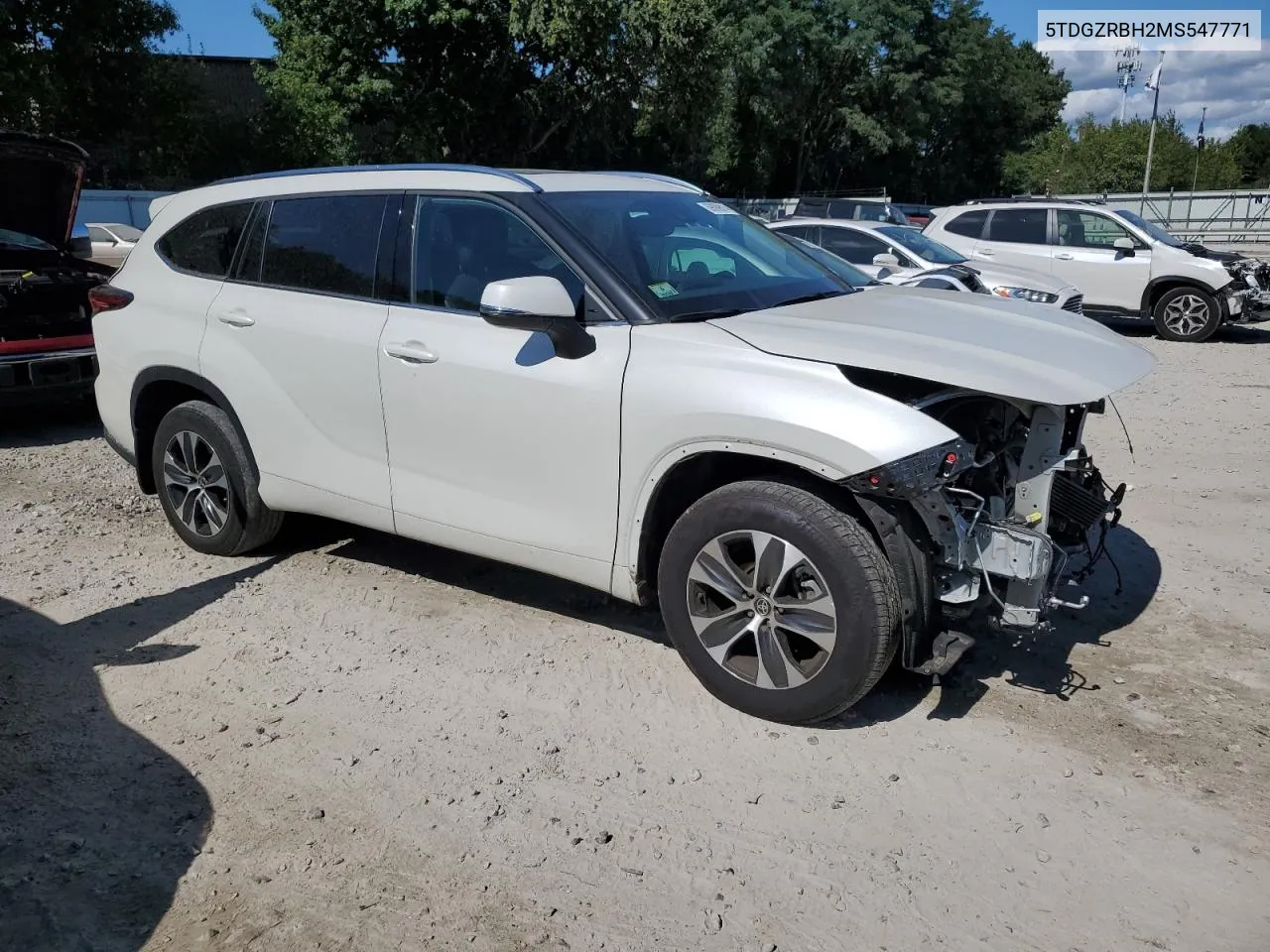 2021 Toyota Highlander Xle VIN: 5TDGZRBH2MS547771 Lot: 69089814