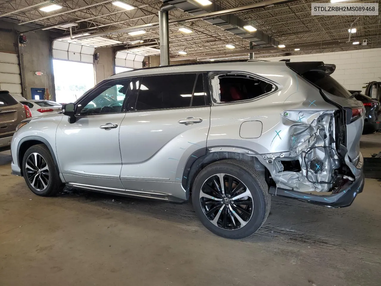 5TDLZRBH2MS089468 2021 Toyota Highlander Xse