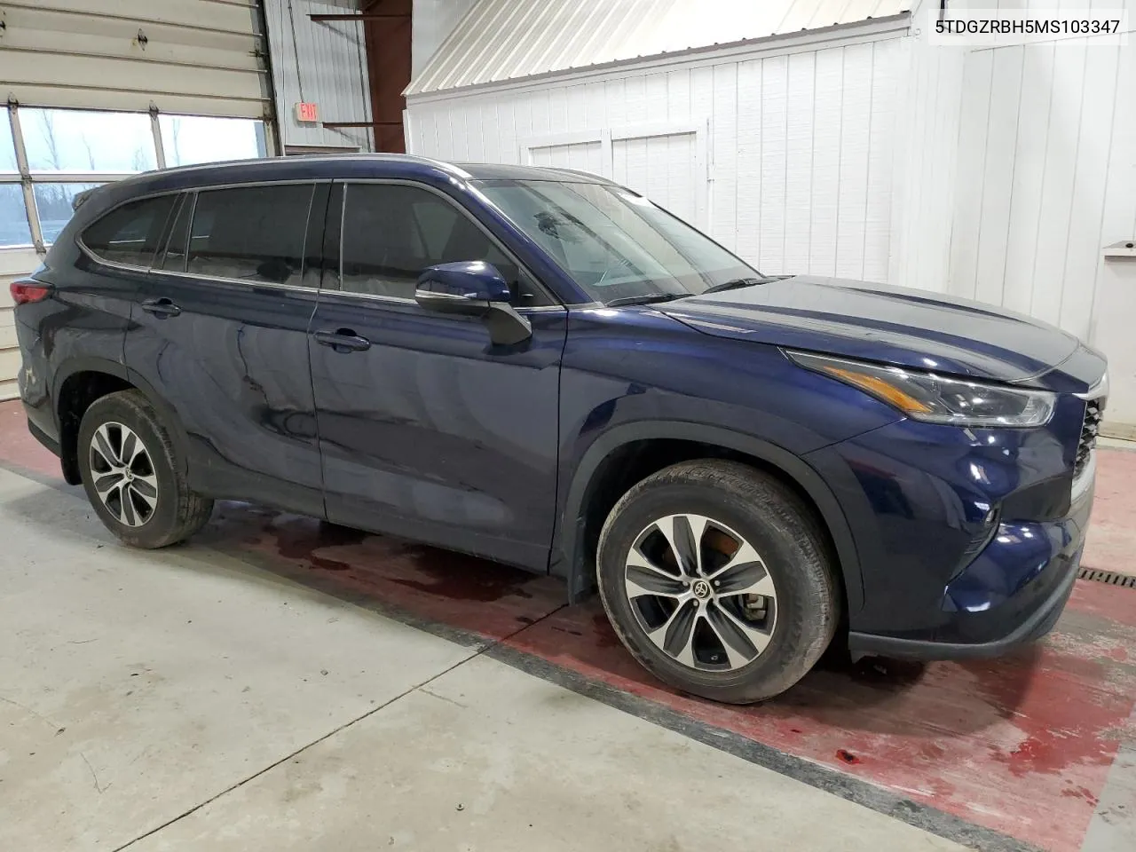 2021 Toyota Highlander Xle VIN: 5TDGZRBH5MS103347 Lot: 71087364