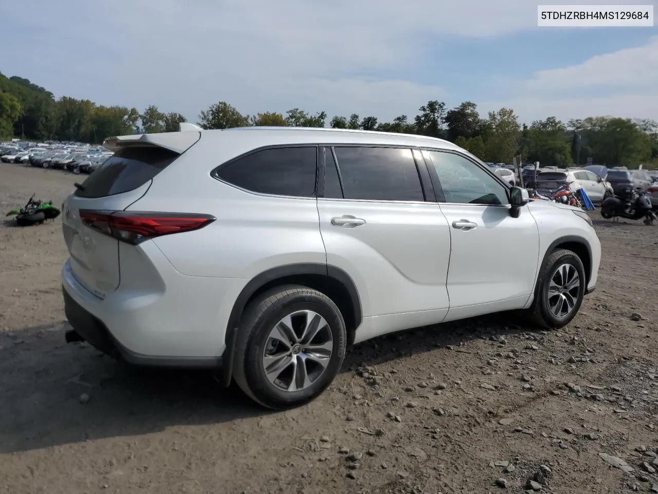 2021 Toyota Highlander Xle VIN: 5TDHZRBH4MS129684 Lot: 71477744