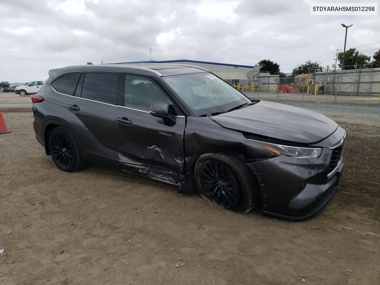 5TDYARAH5MS012298 2021 Toyota Highlander Hybrid Limited