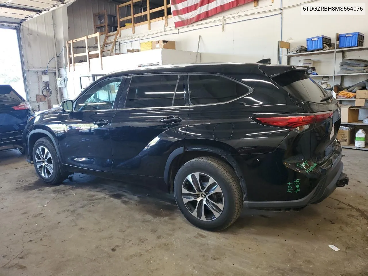 2021 Toyota Highlander Xle VIN: 5TDGZRBH8MS554076 Lot: 72059884